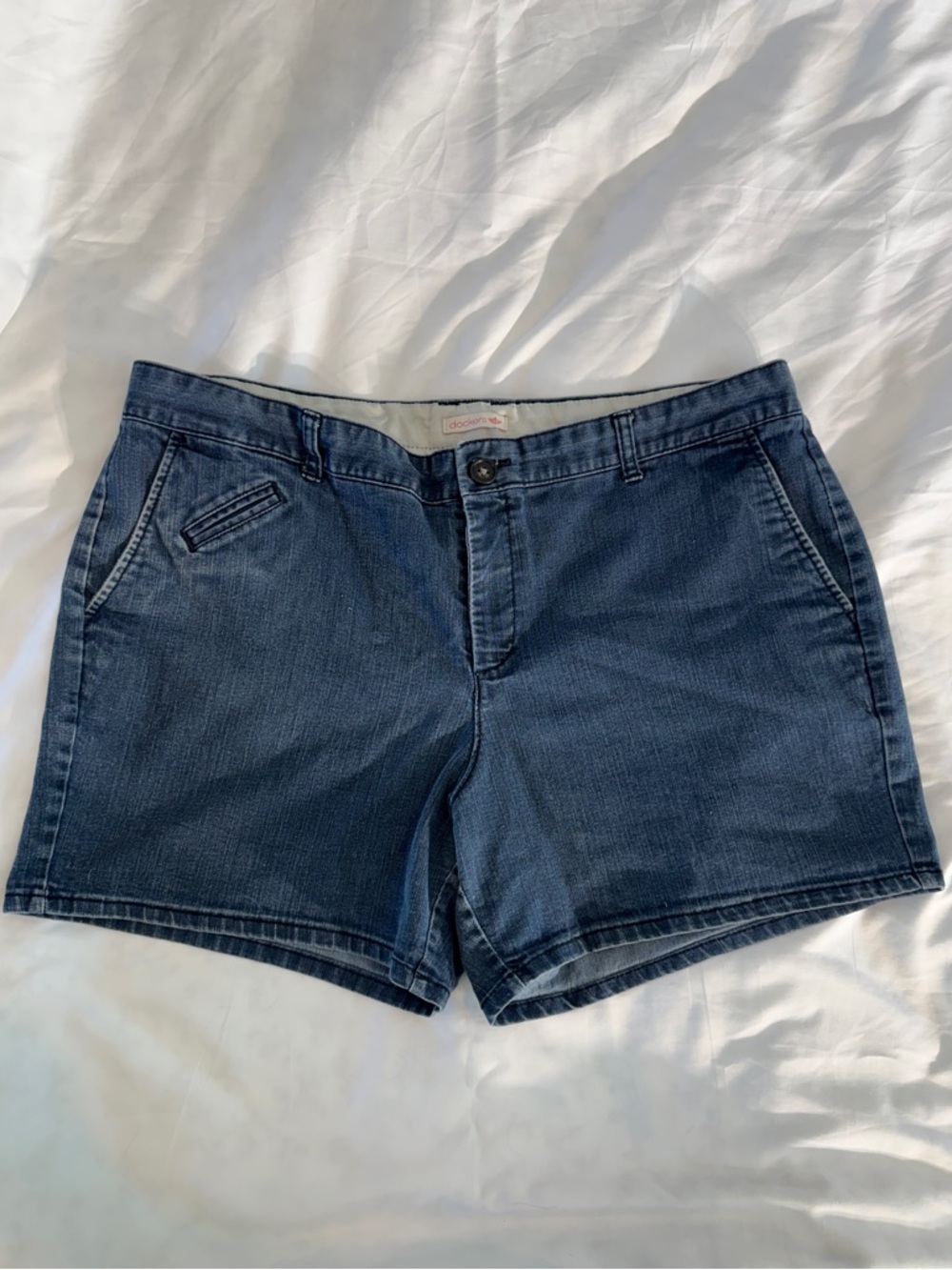 Dockers Navy Blue Women's Jean-Style Shorts